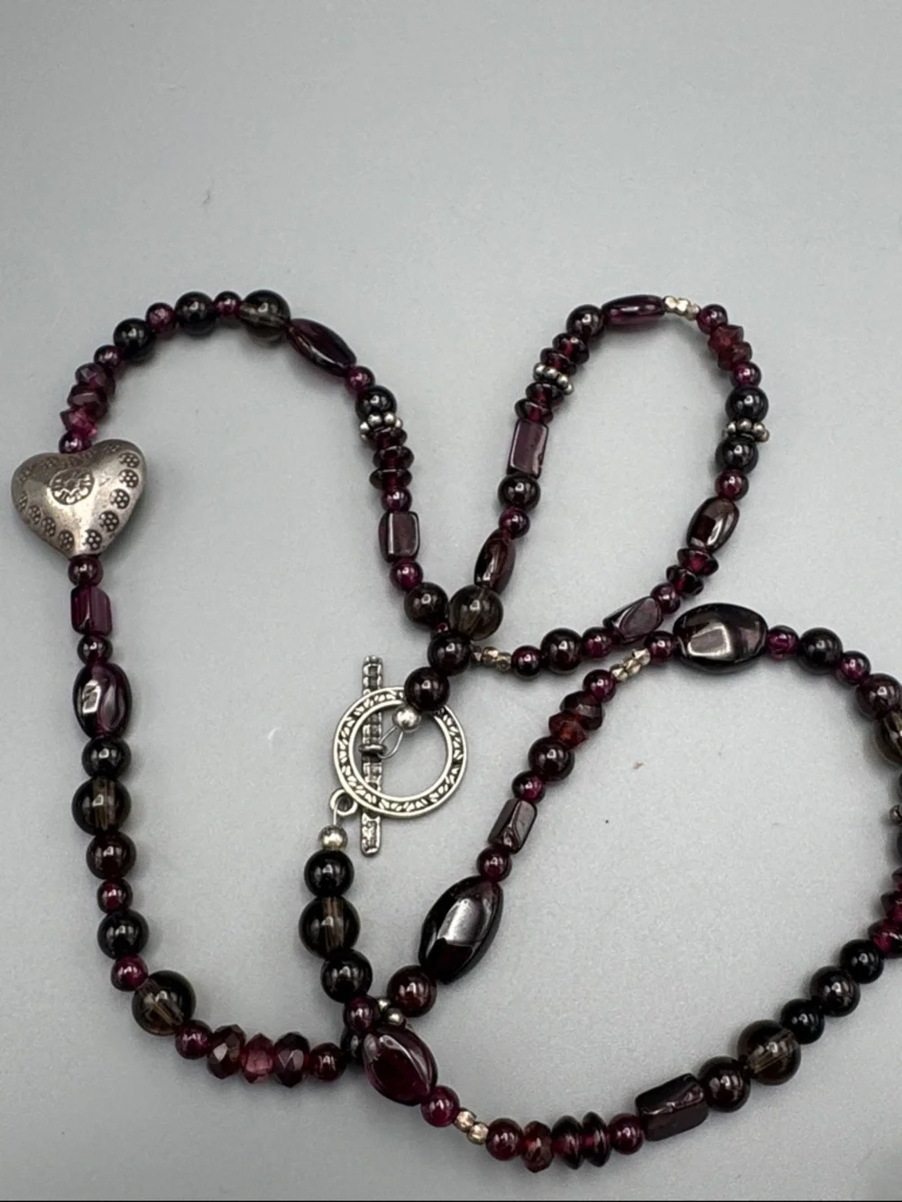 Garnet necklace - Picture 5 of 9